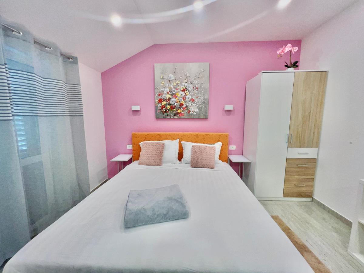 Appartement Jelena 5 *